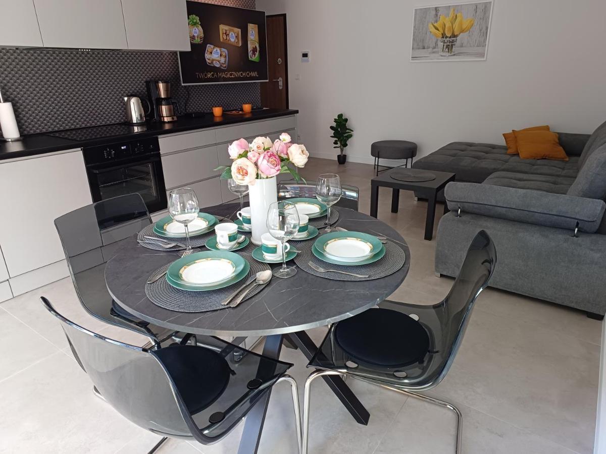 Mak Apartment Grobla - Free Parking - 3 Rooms Gdansk Exterior photo